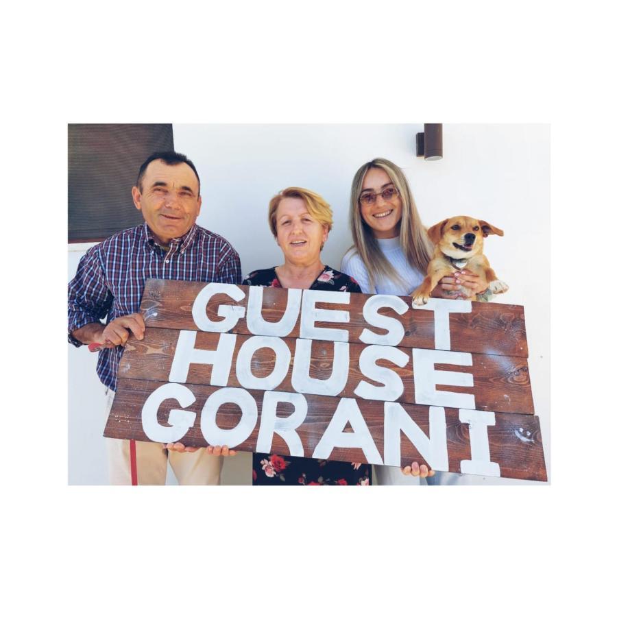 Guest House Gorani Berat Bagian luar foto